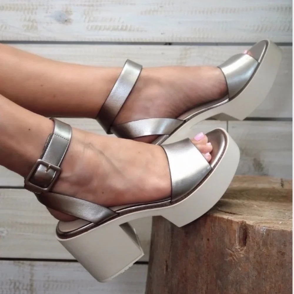 Naked Feet Iconoclast Silver Leather Platform Block Heel Sandals 8.5M